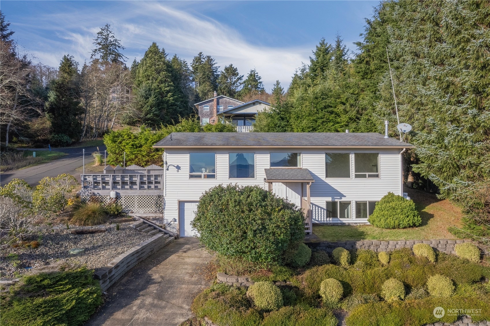 Property Photo: 2103 Ilahee Place SW WA 98624