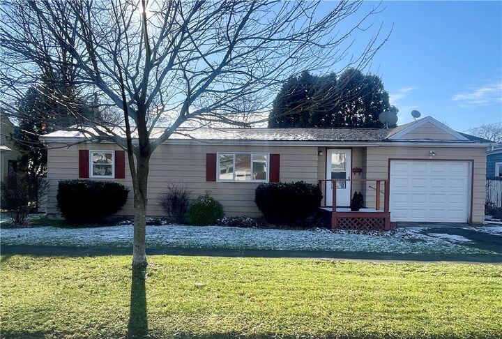 27 Chapel Street  Seneca Falls NY 13148 photo