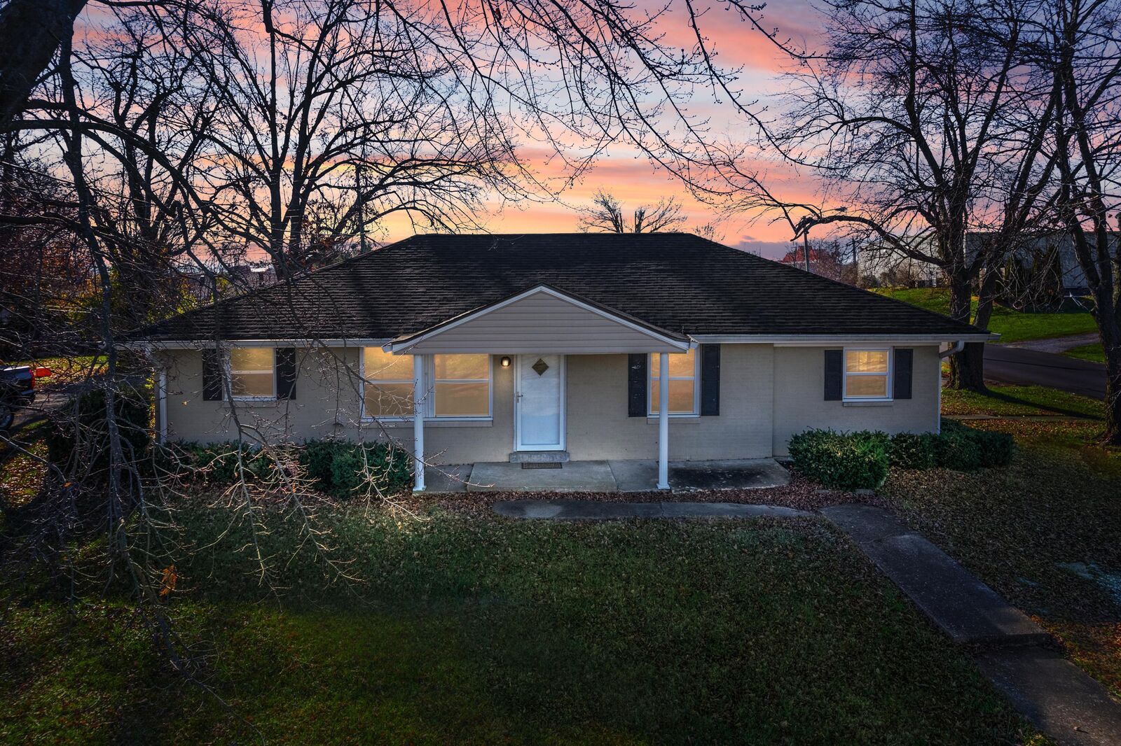 Property Photo:  216 W Mason Avenue  KY 40422 