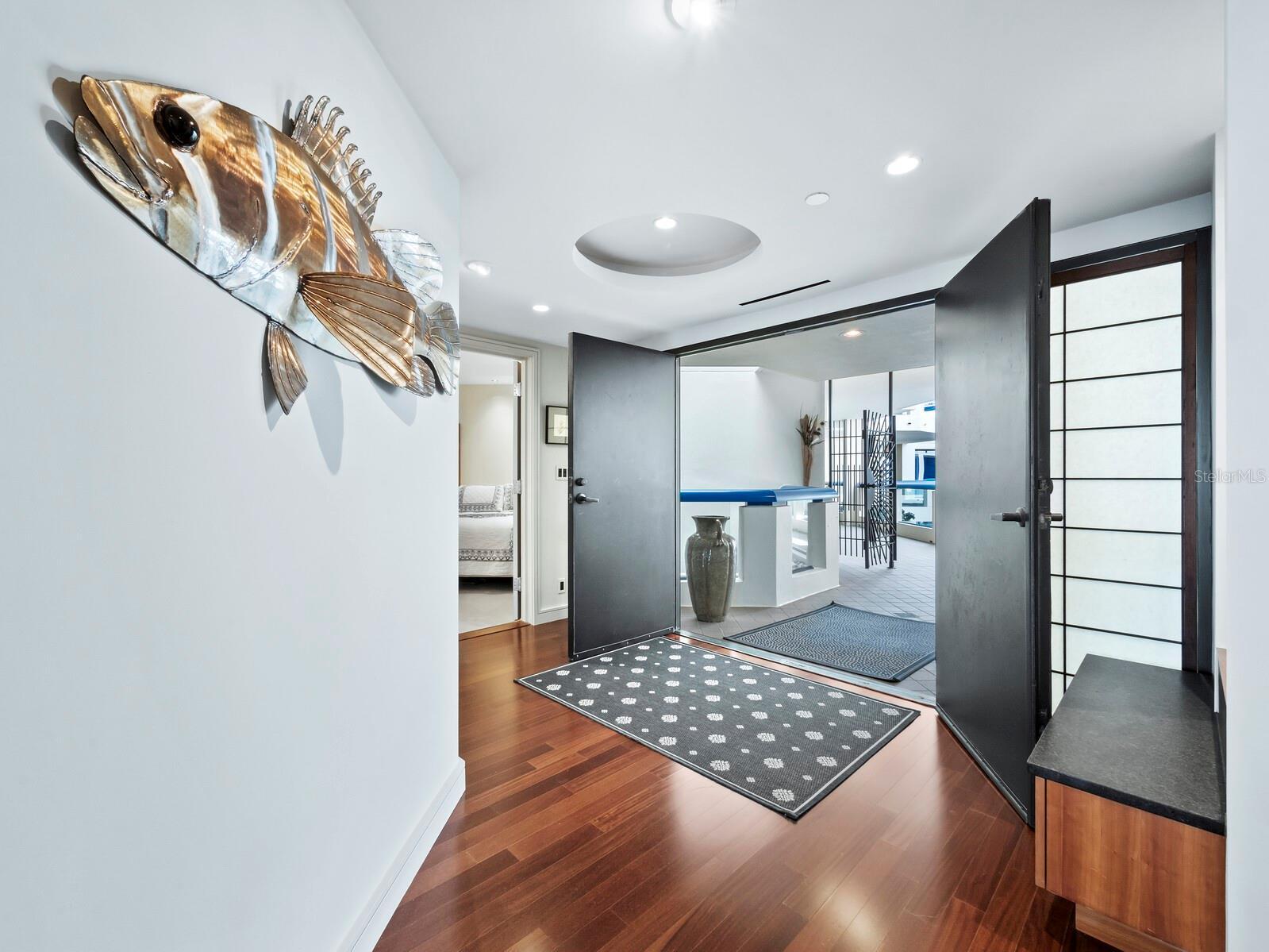 Property Photo: 2120 Harbourside Drive 645 FL 34228