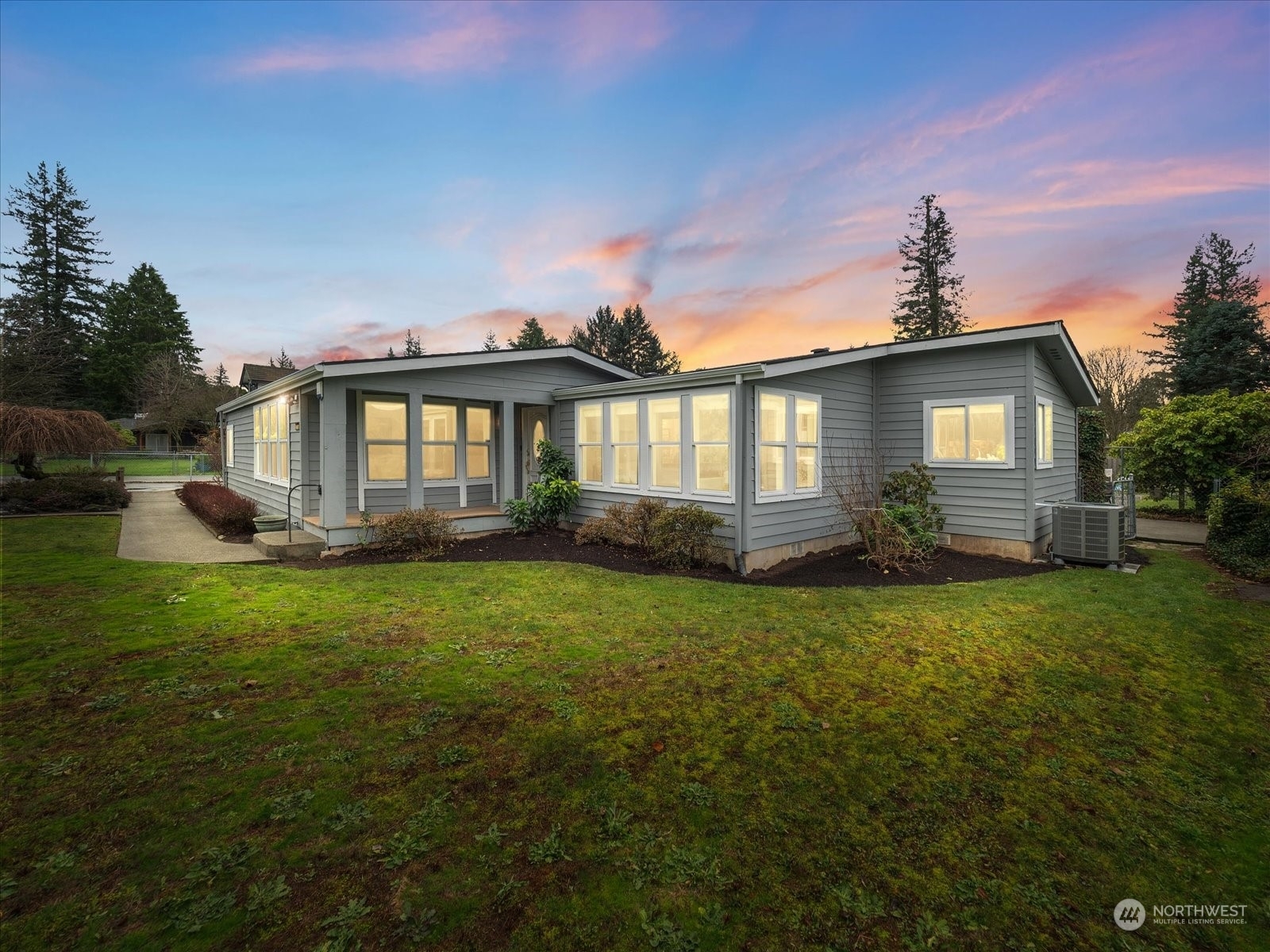 Property Photo:  4407 332nd Avenue SE  WA 98024 