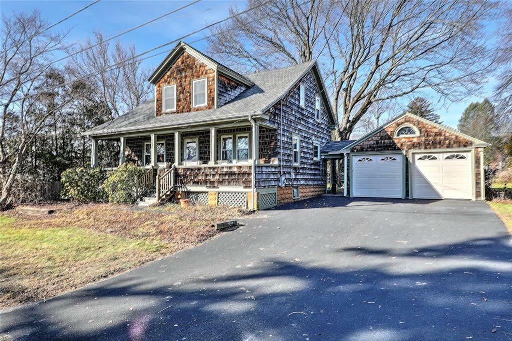 Property Photo:  121 Markwood Dr  RI 02806 