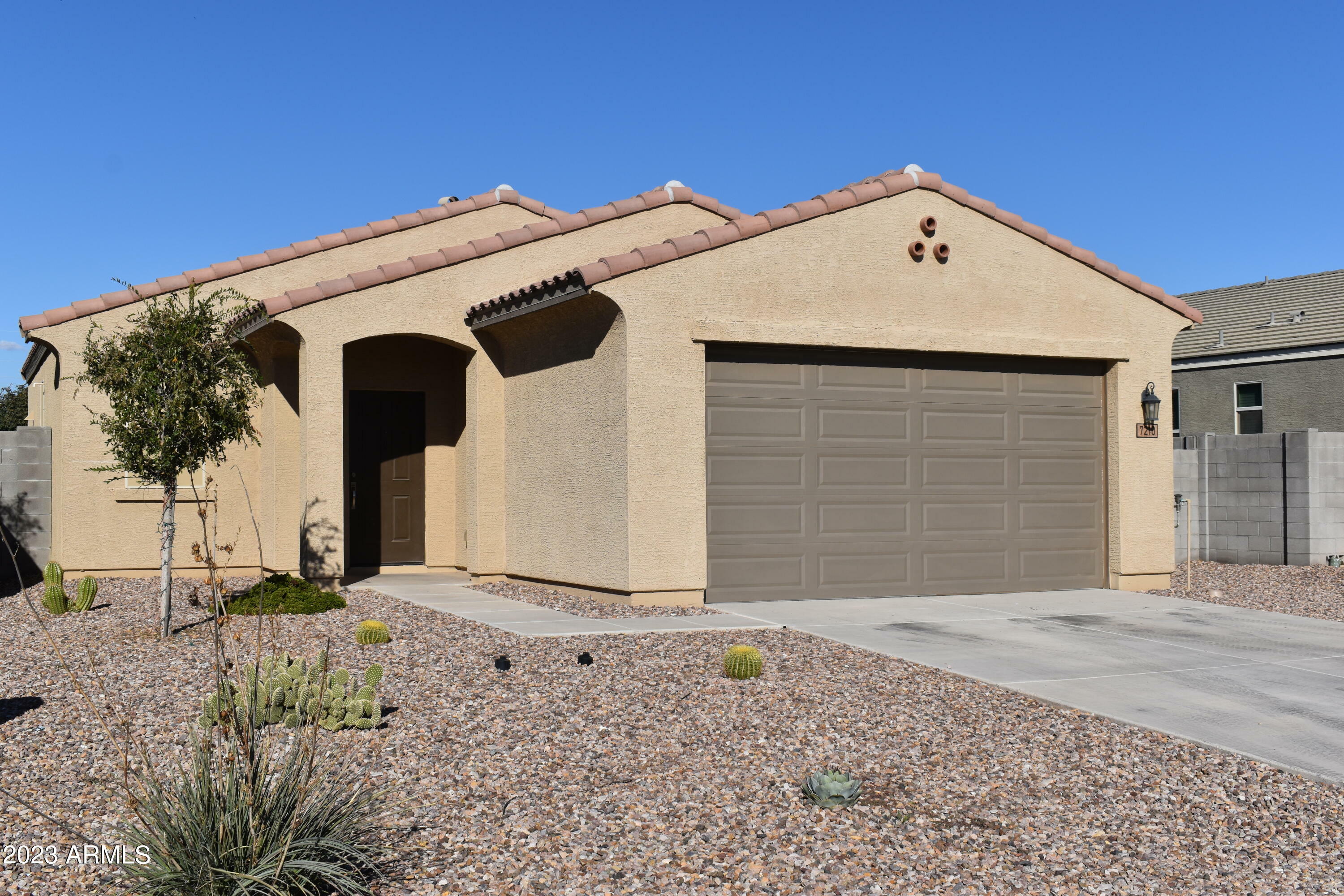 Property Photo:  7210 E Aerie Way  AZ 85143 