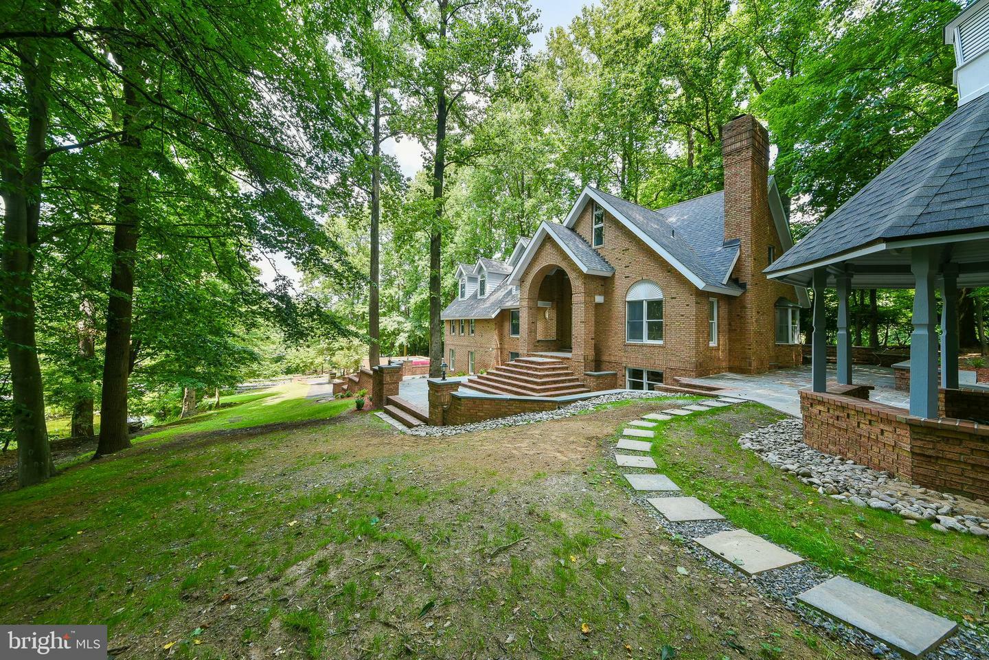 Property Photo:  1749 Buck Road  PA 19053 