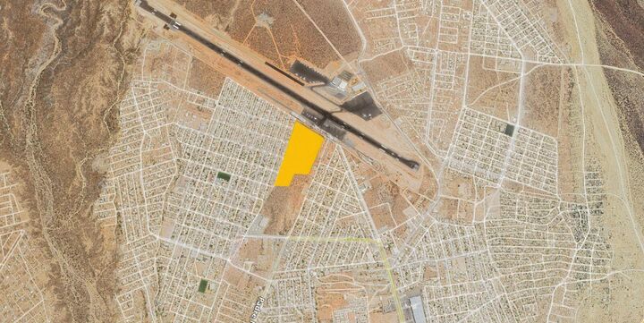 Property Photo:  Aeropuerto Csl  BS  