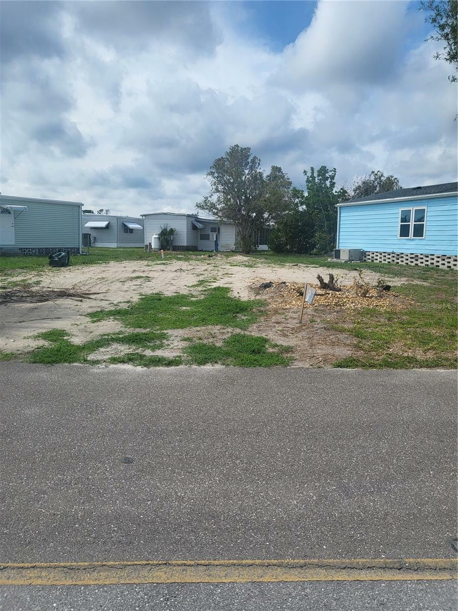 Property Photo:  5708 Holiday Park Blvd  FL 34287 