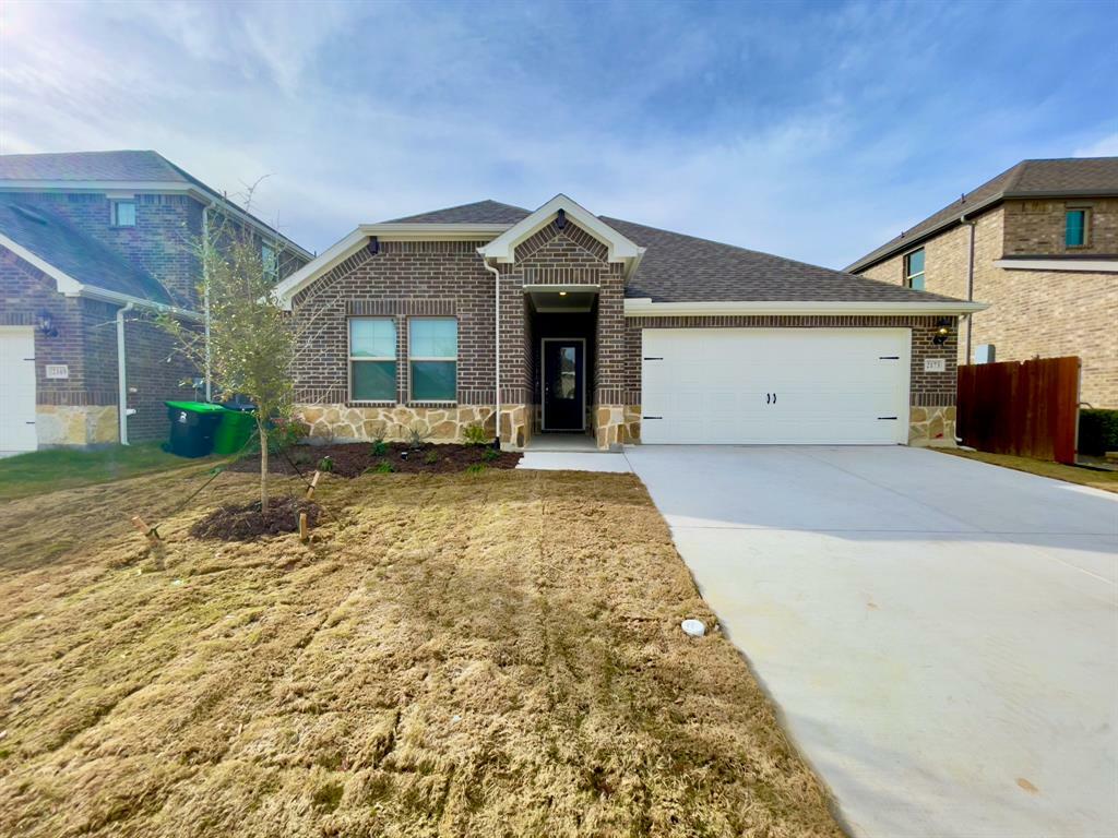 Property Photo:  2173 Gill Star Drive  TX 76052 