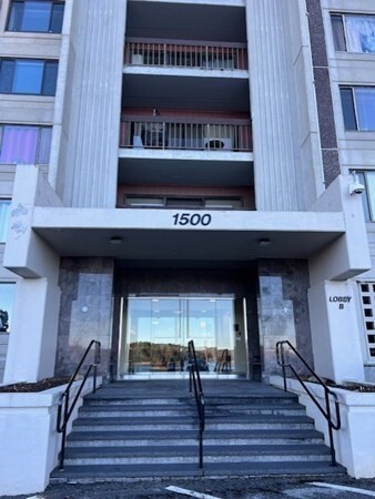 Property Photo: 1500 Worcester Rd 728 MA 01702