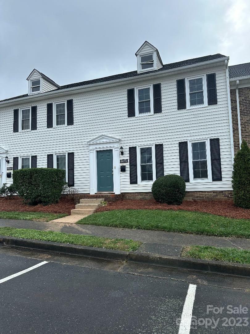 Property Photo: 8091 Regent Park Lane NC 28210