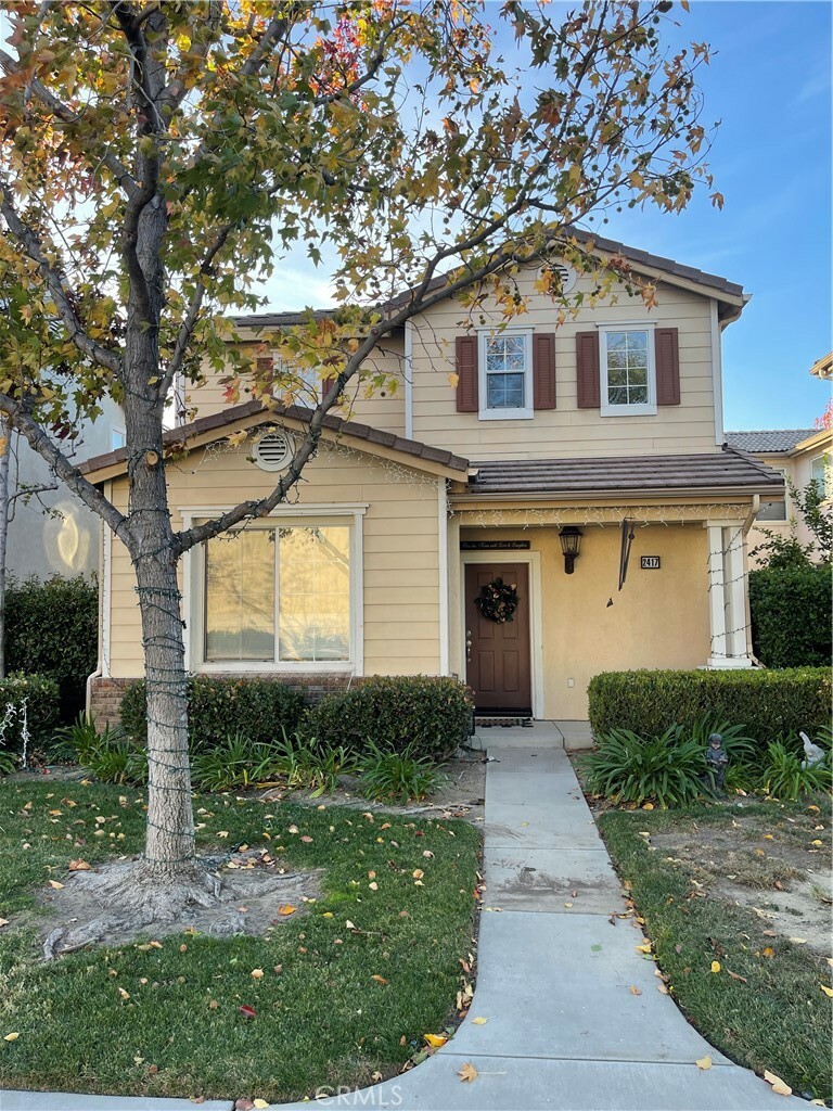 Property Photo: 2417 Aurora CA 93063