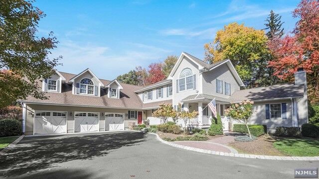 856 West Crescent Avenue  Allendale NJ 07401 photo