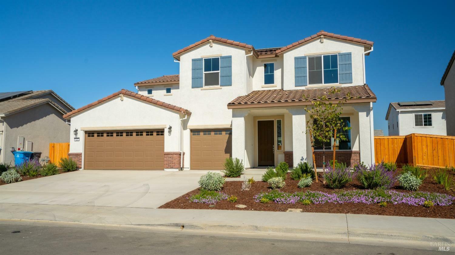 Property Photo:  425 Vanderbilt Drive  CA 95620 