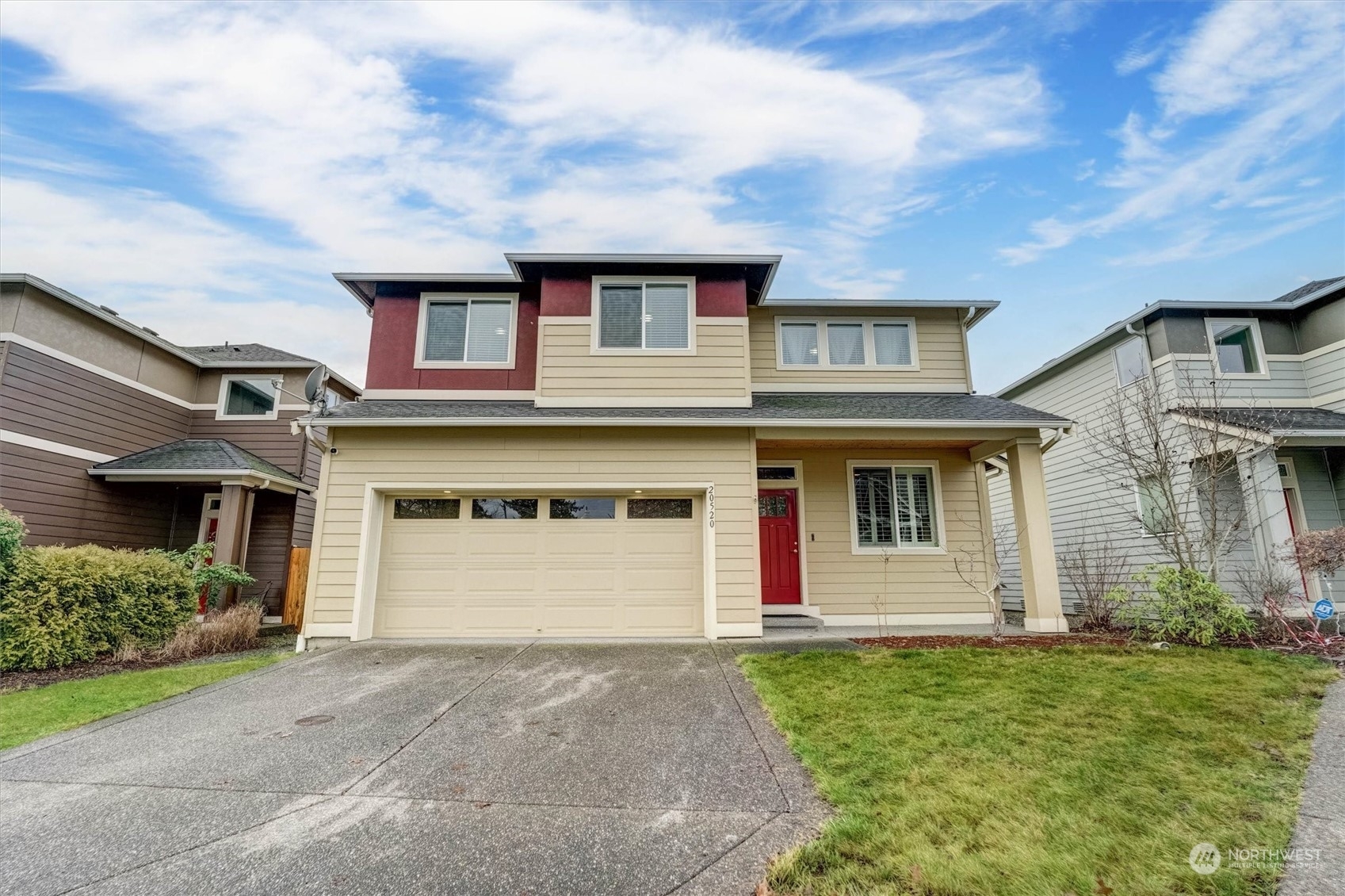 Property Photo: 20520 7th Avenue Ct E WA 98387