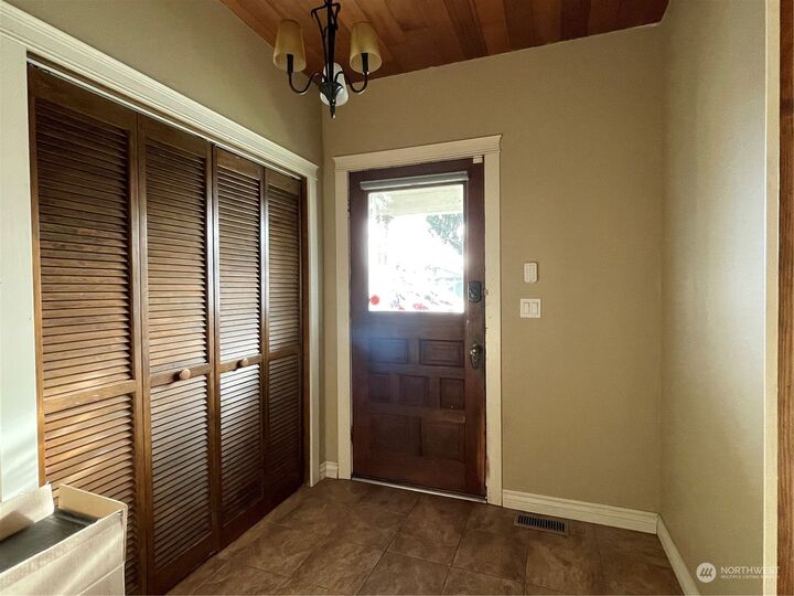 Property Photo:  1016 23rd Street  WA 98221 