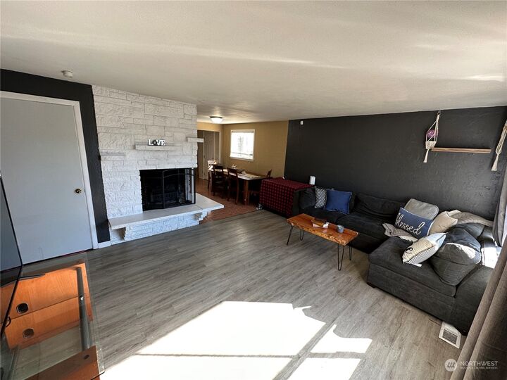 Property Photo: 8413 S Ainsworth Avenue WA 98444
