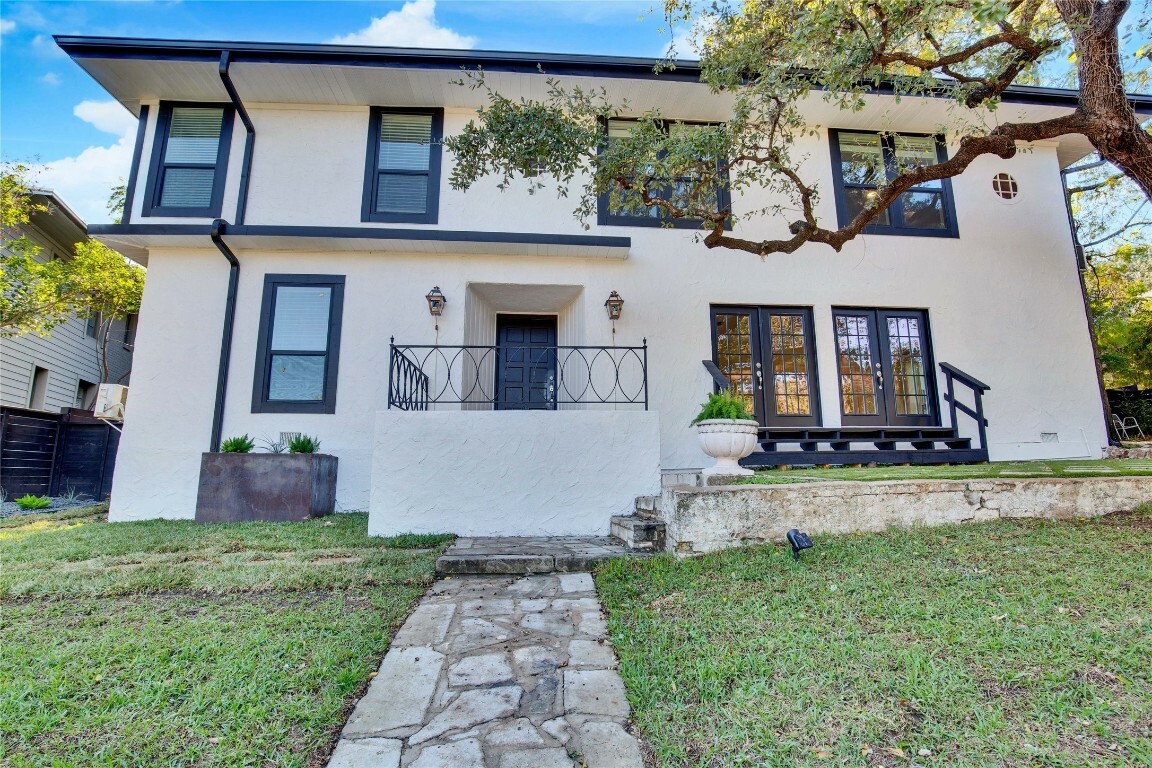 Property Photo:  1115 Enfield Road E  TX 78703 