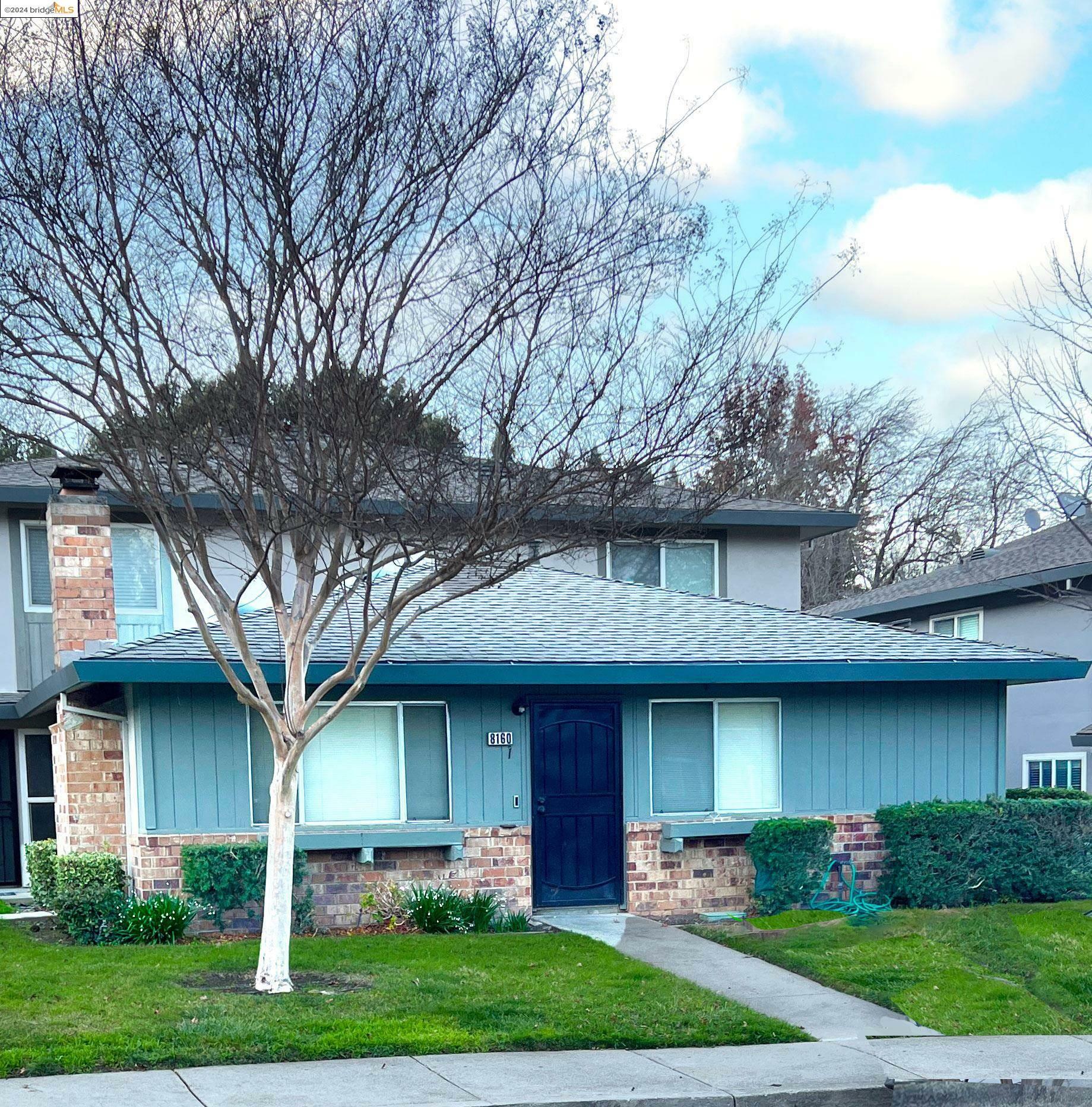 Property Photo: 8160 Ensenada Dr 1 CA 94588