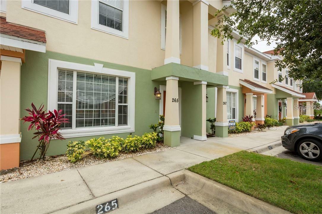 Property Photo:  265 Alexander Woods Drive  FL 33563 