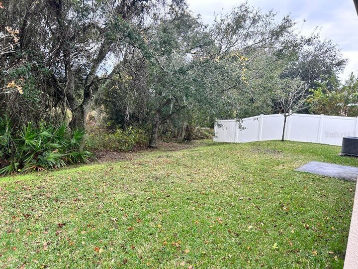 Property Photo:  3744 Briarwood Estates Circle  FL 34772 