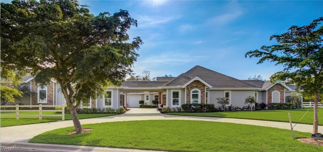 Property Photo:  16310 Shenandoah Circle  FL 33908 