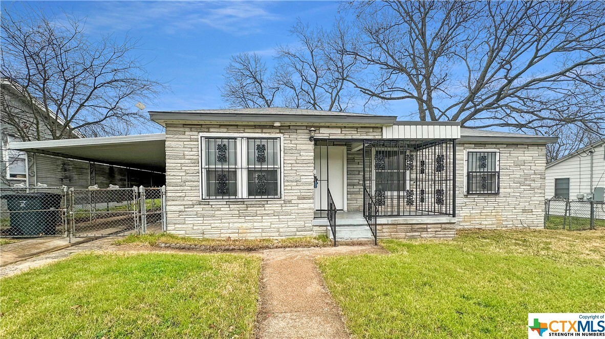 Property Photo:  1205 Gray Drive  TX 76541 