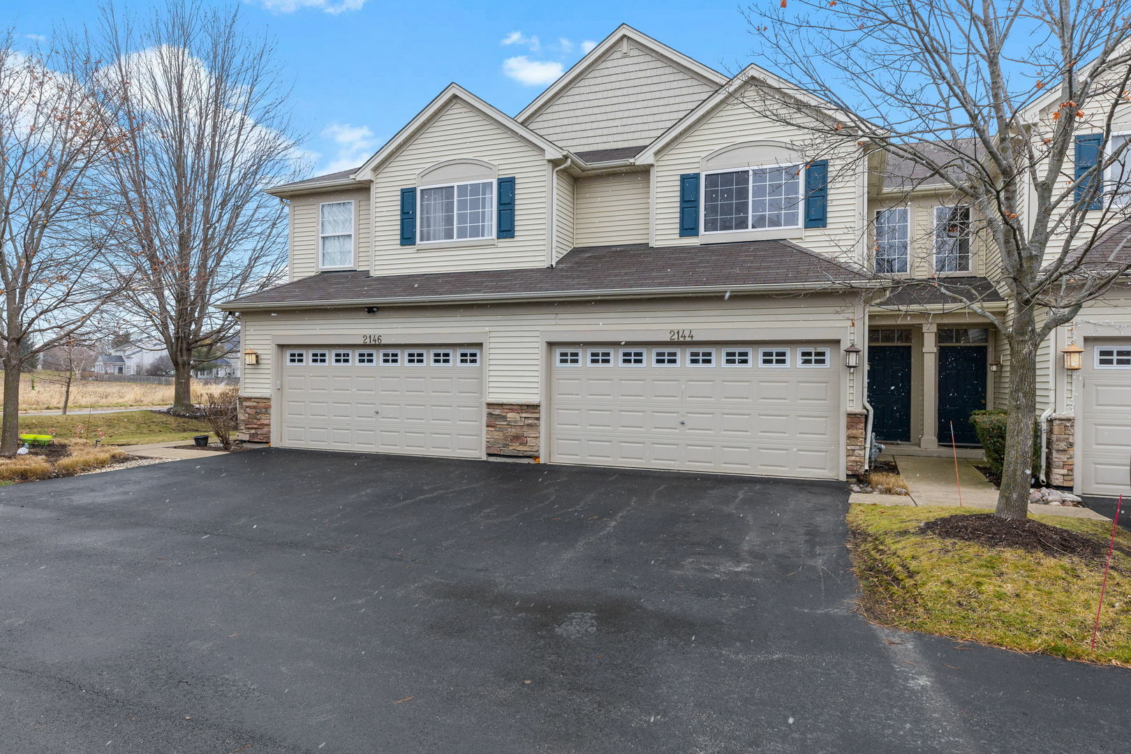 Property Photo:  2144 Gallant Fox Circle  IL 60538 