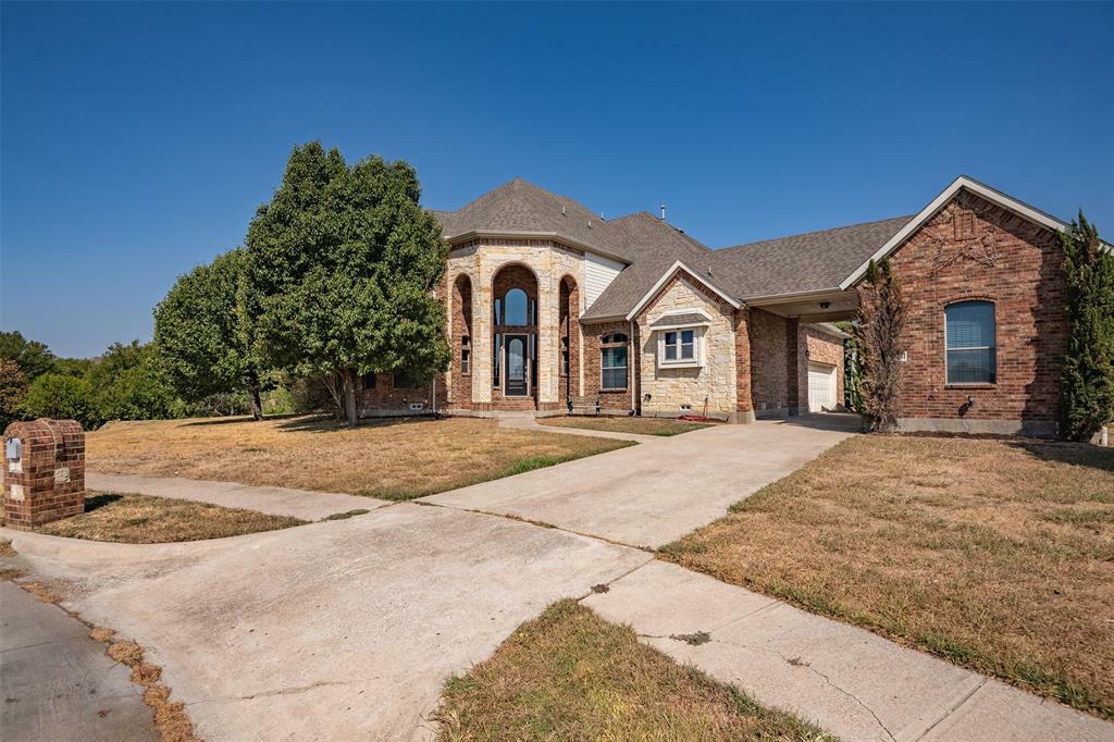 Property Photo:  1023 Cove Meadow Court  TX 75104 