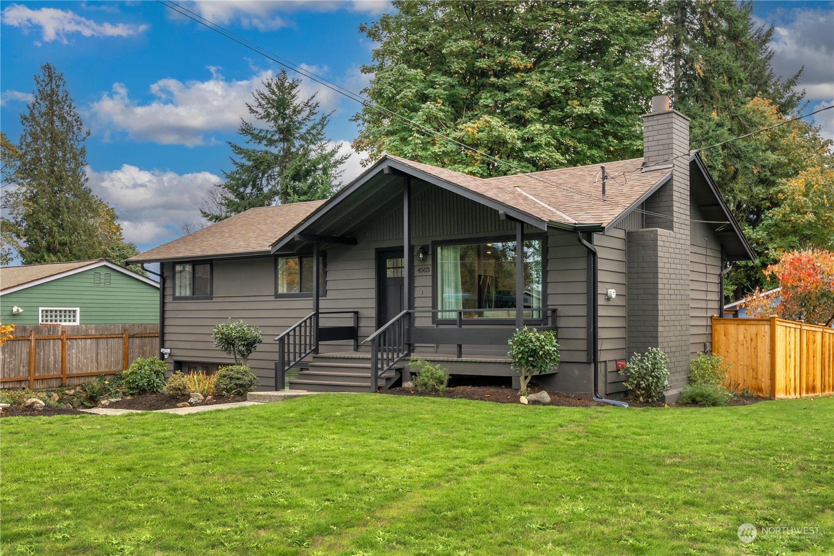 Property Photo: 4503 S 254th Street WA 98032