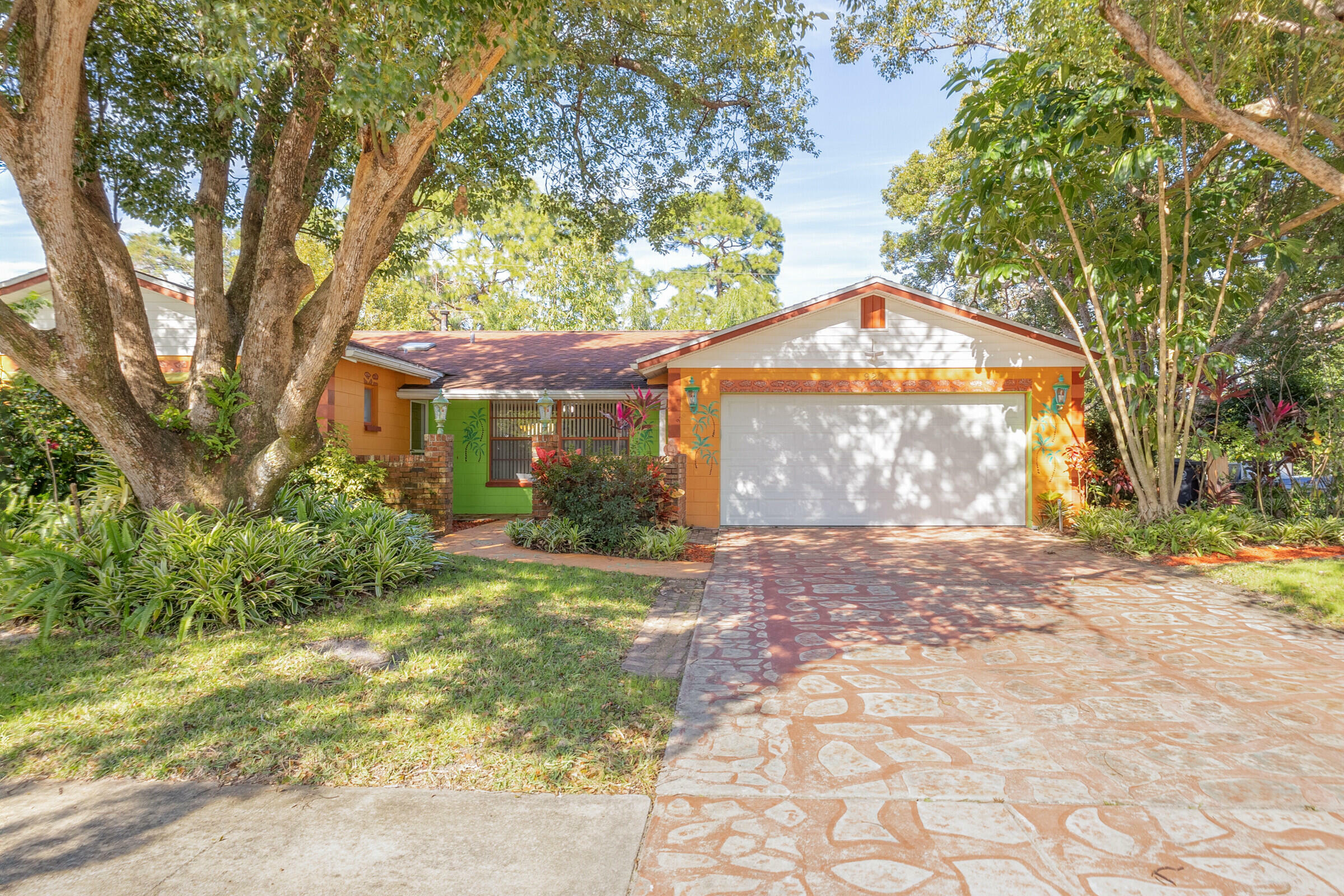 Property Photo:  920 Palermo Road  FL 32780 