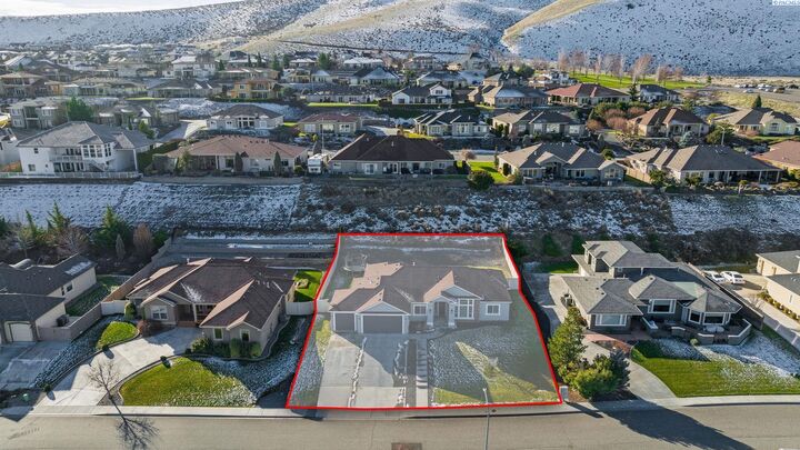 House for sale in Richland 1665 Meadow Hills Drive, Richland, WA 99352