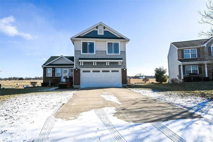 204 Governors Avenue  Trenton OH 45067 photo