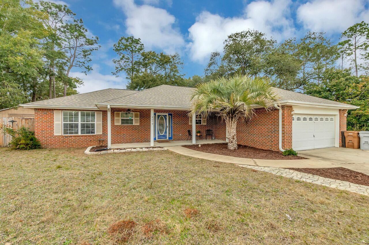 Property Photo:  4079 Jacaranda Trace  FL 32583 