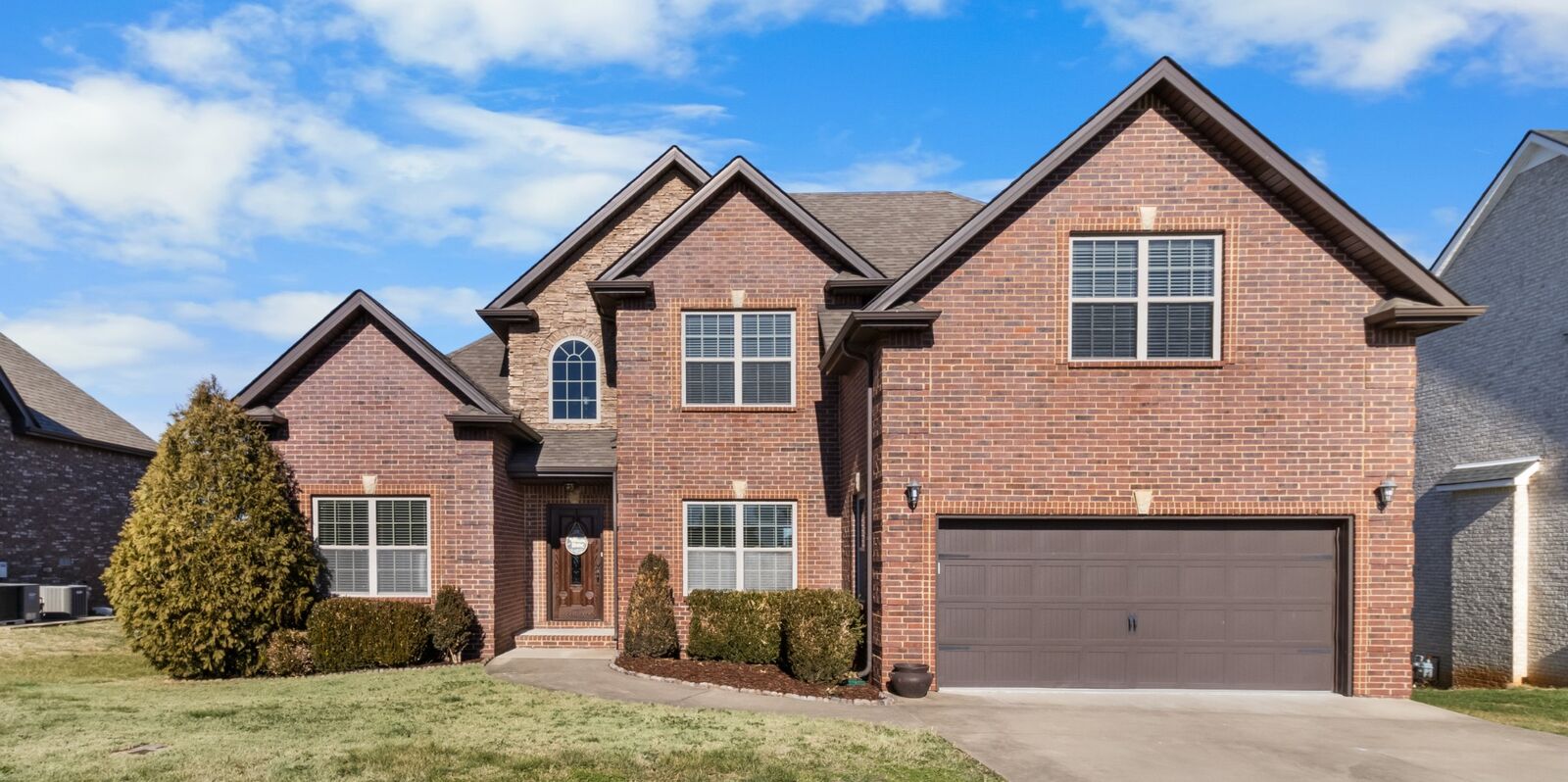 Property Photo: 429 Carson Bailey Ct TN 37043