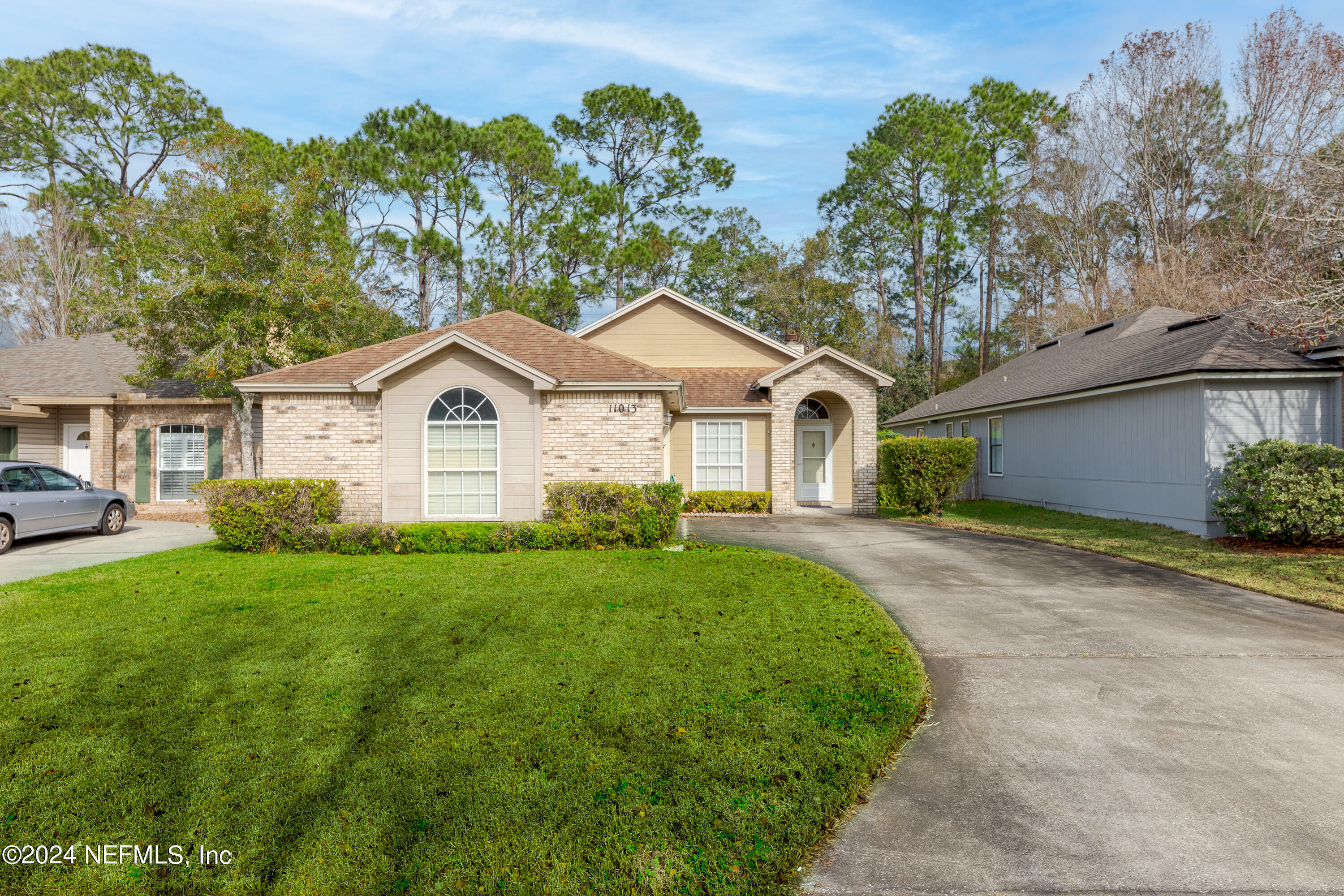 Property Photo:  11013 Beckley Place  FL 32246 