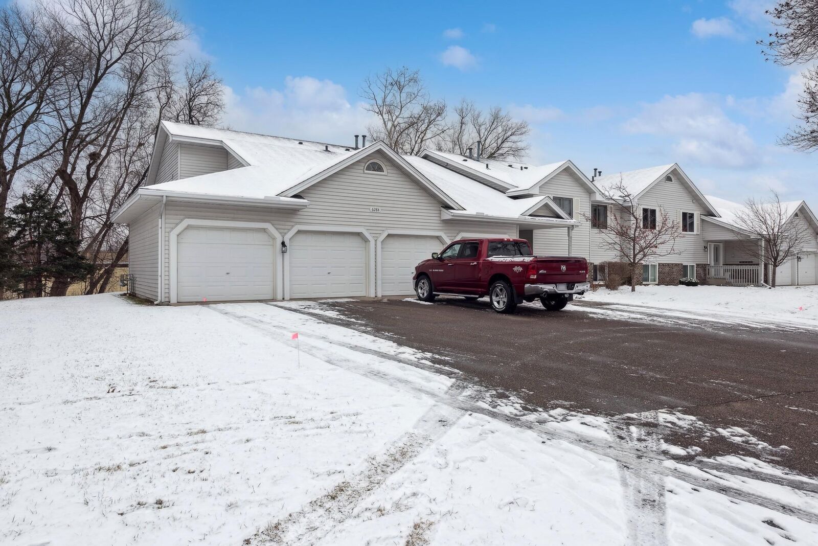 Property Photo: 6284 Monticello Lane N 10 (D) MN 55369