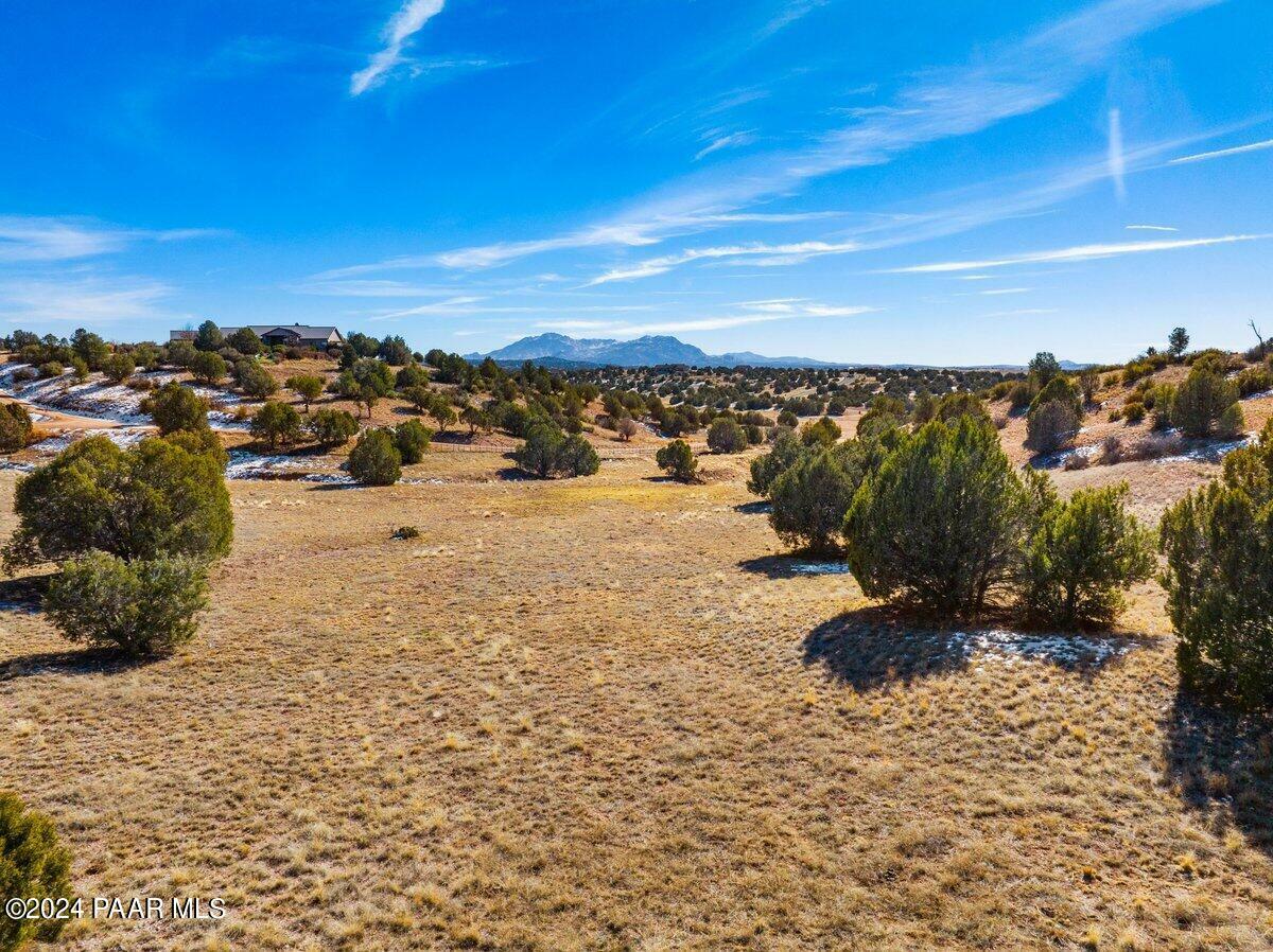 8250 W Dillon Wash Road  Prescott AZ 86305 photo