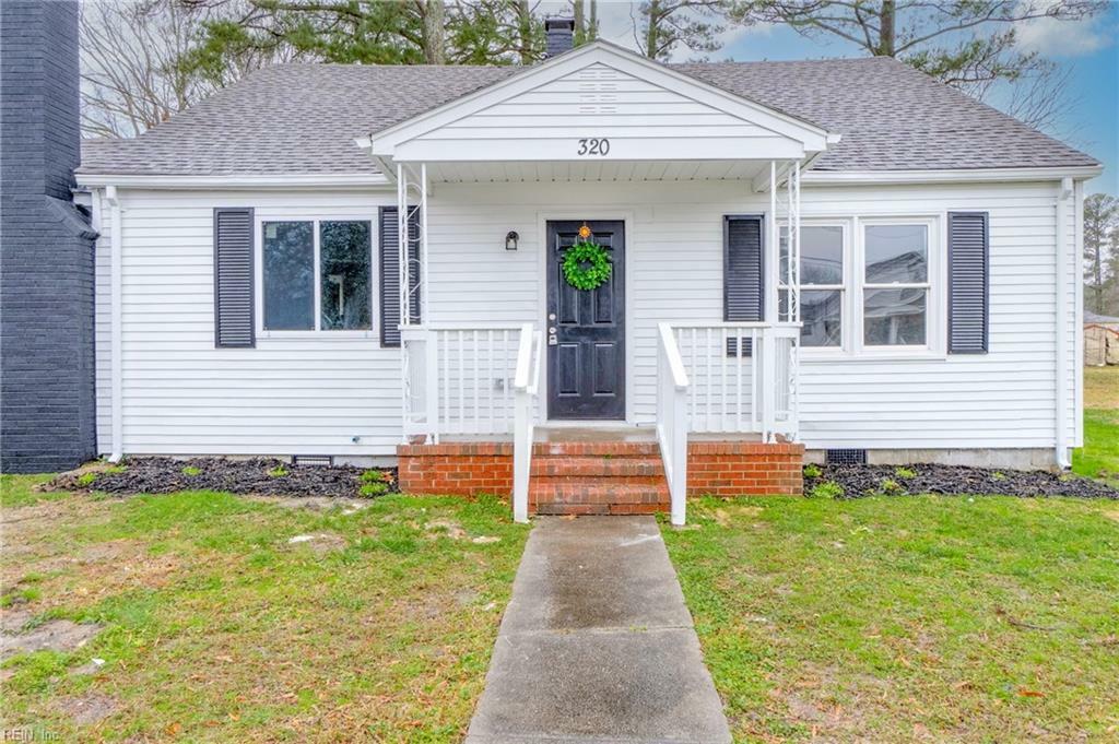 Property Photo:  320 Hogart Street  VA 23851 