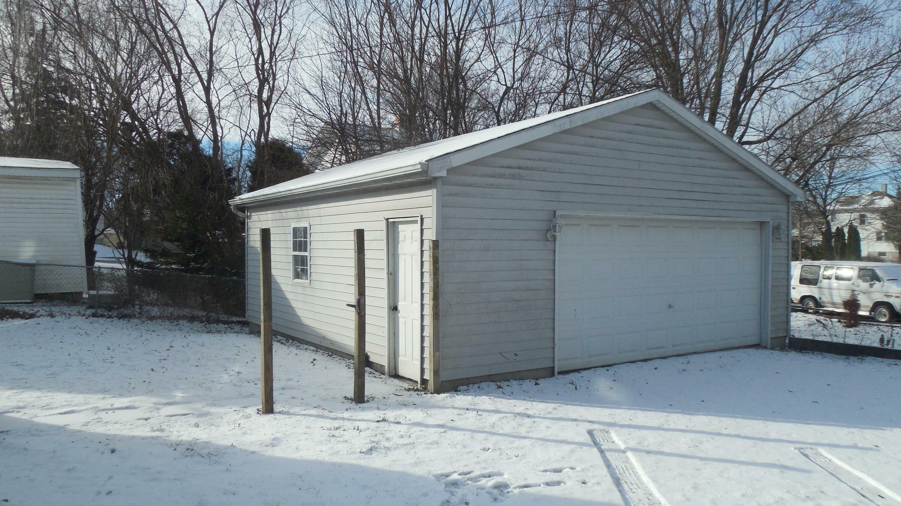 Property Photo:  516 S Madriver Street  OH 43311 