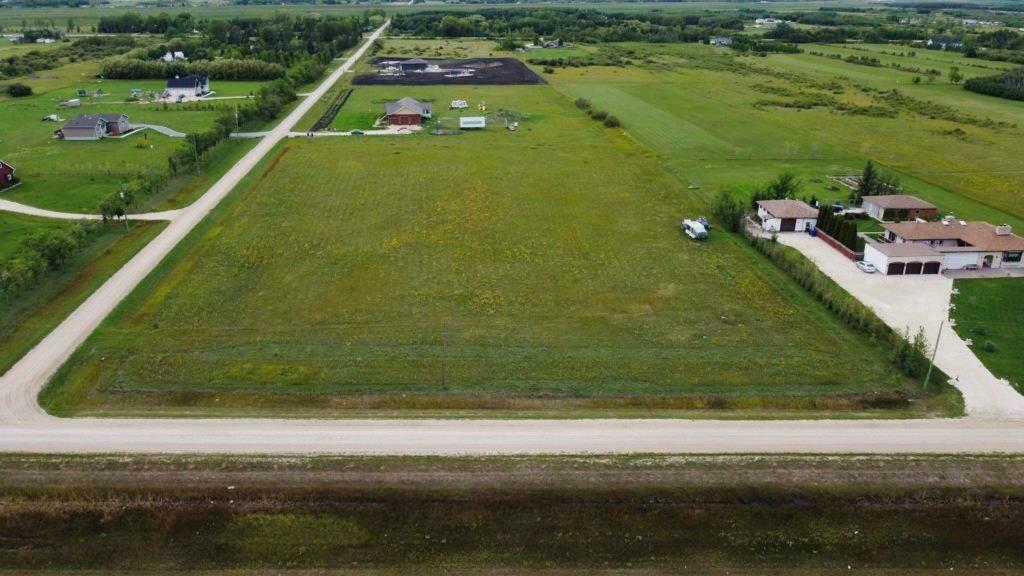 0 Floodway Drive South  St Clements MB R1A 2A8 photo