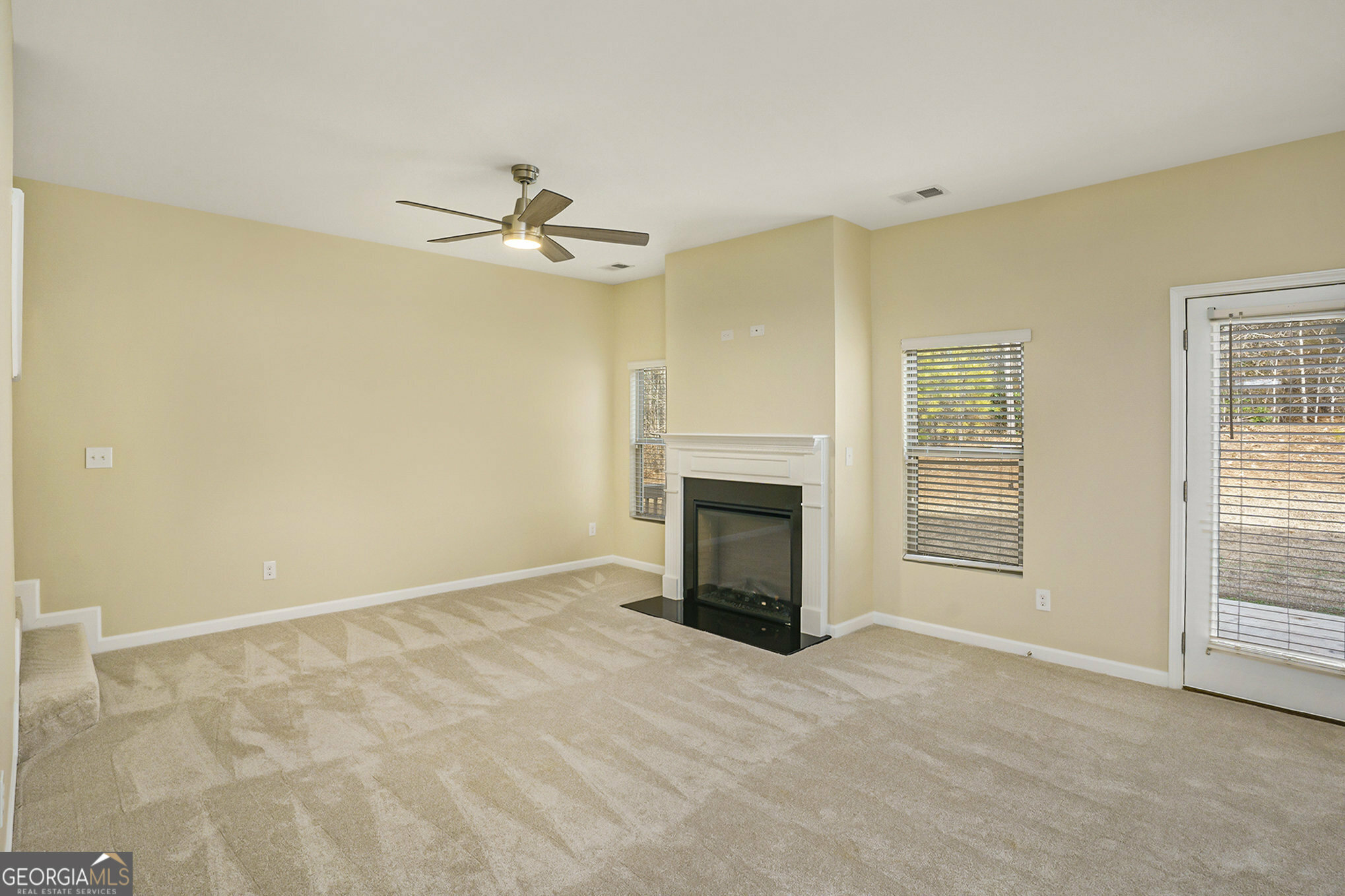 Property Photo:  312 Hillcrest Court  GA 30228 