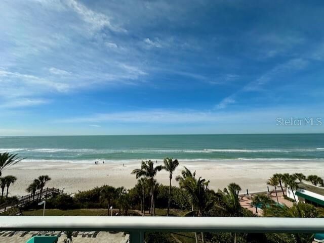 Property Photo:  1800 Benjamin Franklin Drive B506  FL 34236 