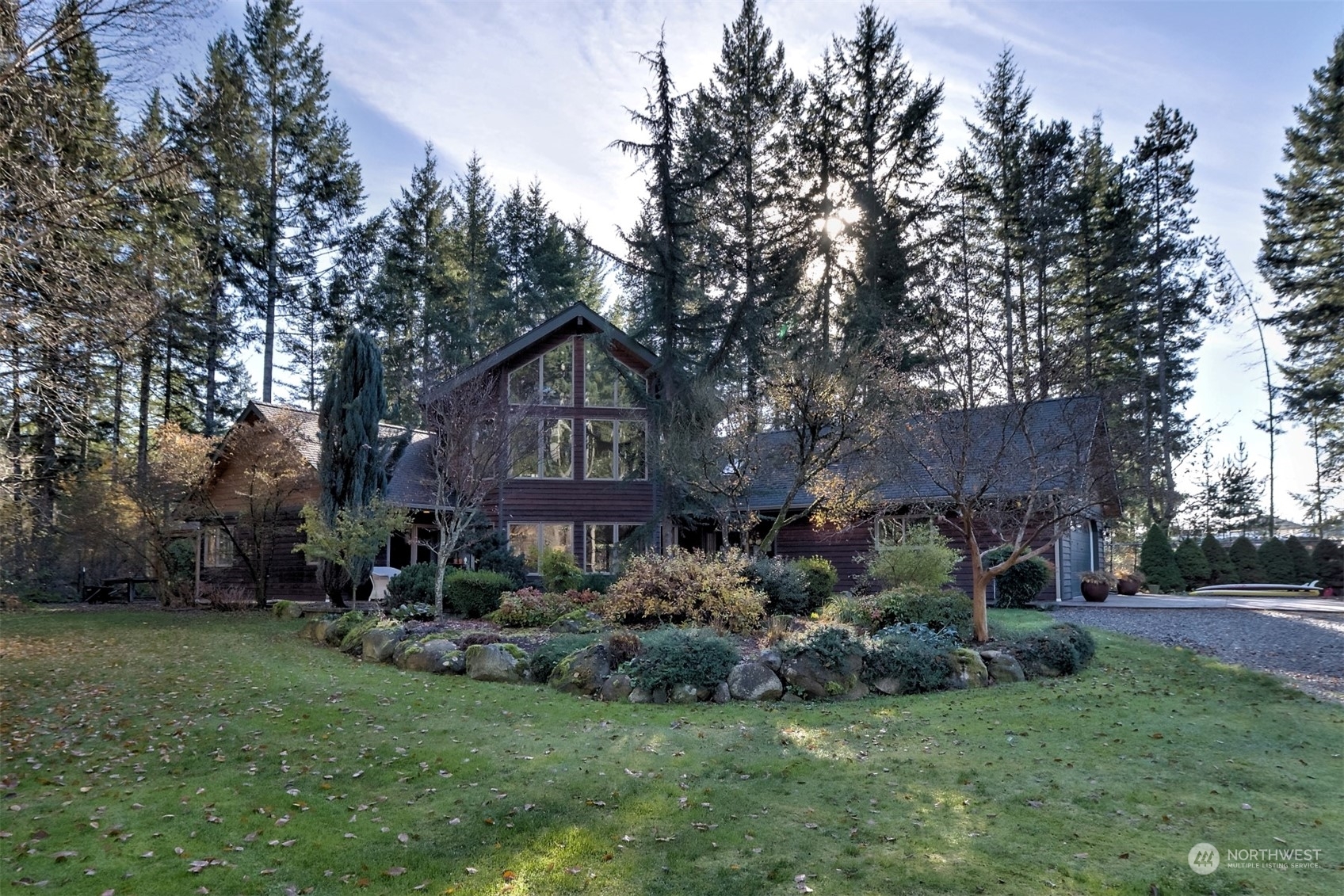 Property Photo:  140 E Johns Creek Drive  WA 98584 