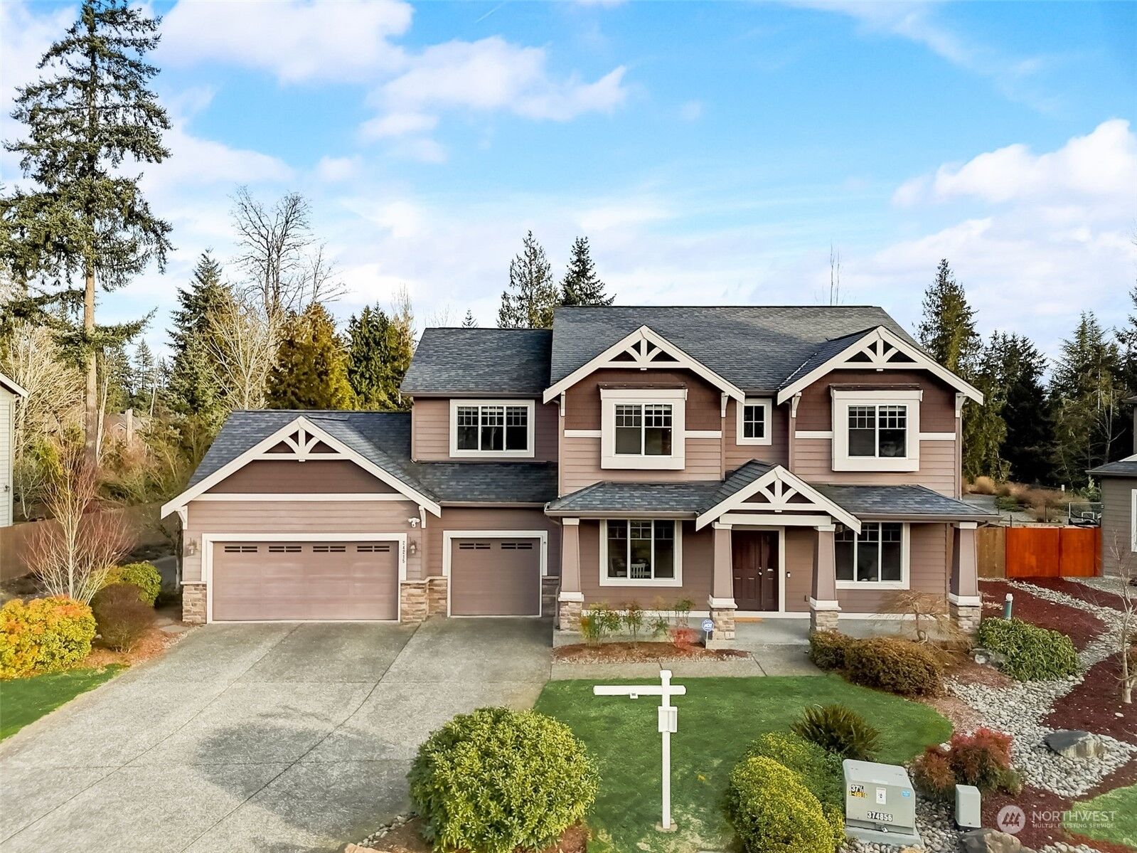 Property Photo: 24215 27th Place W WA 98036