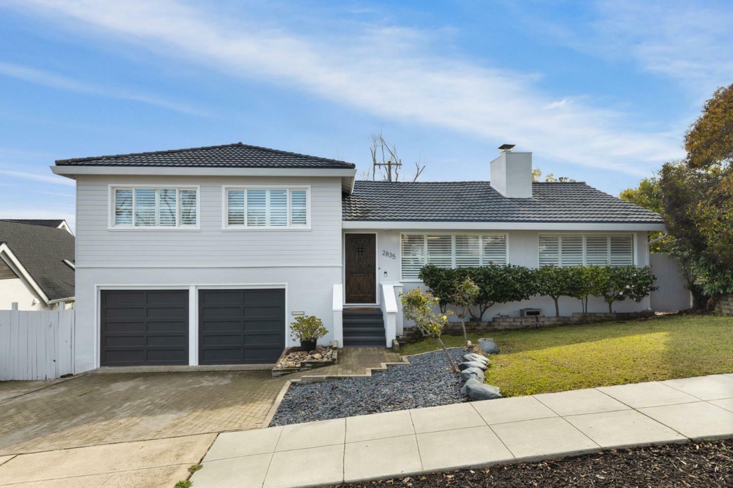 Property Photo:  2835 Briarfield Avenue  CA 94061 