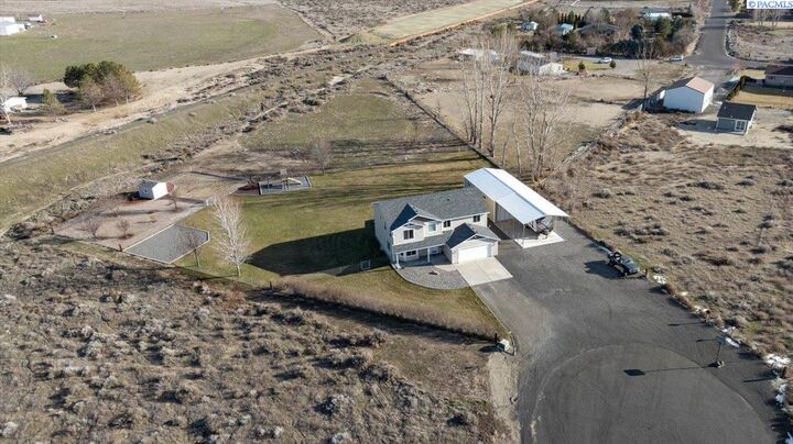 4 bed Benton City home for sale 42408 E Hacienda St NE, Benton City