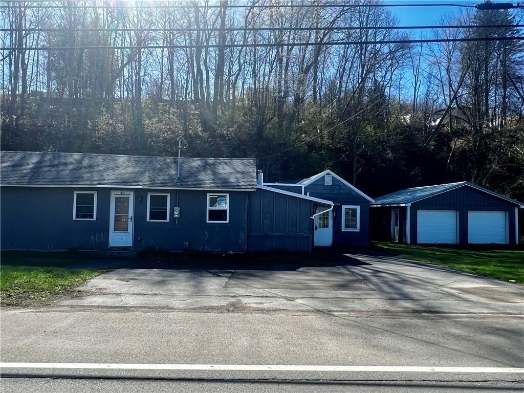 Property Photo:  1016 State Route 13  NY 13045 