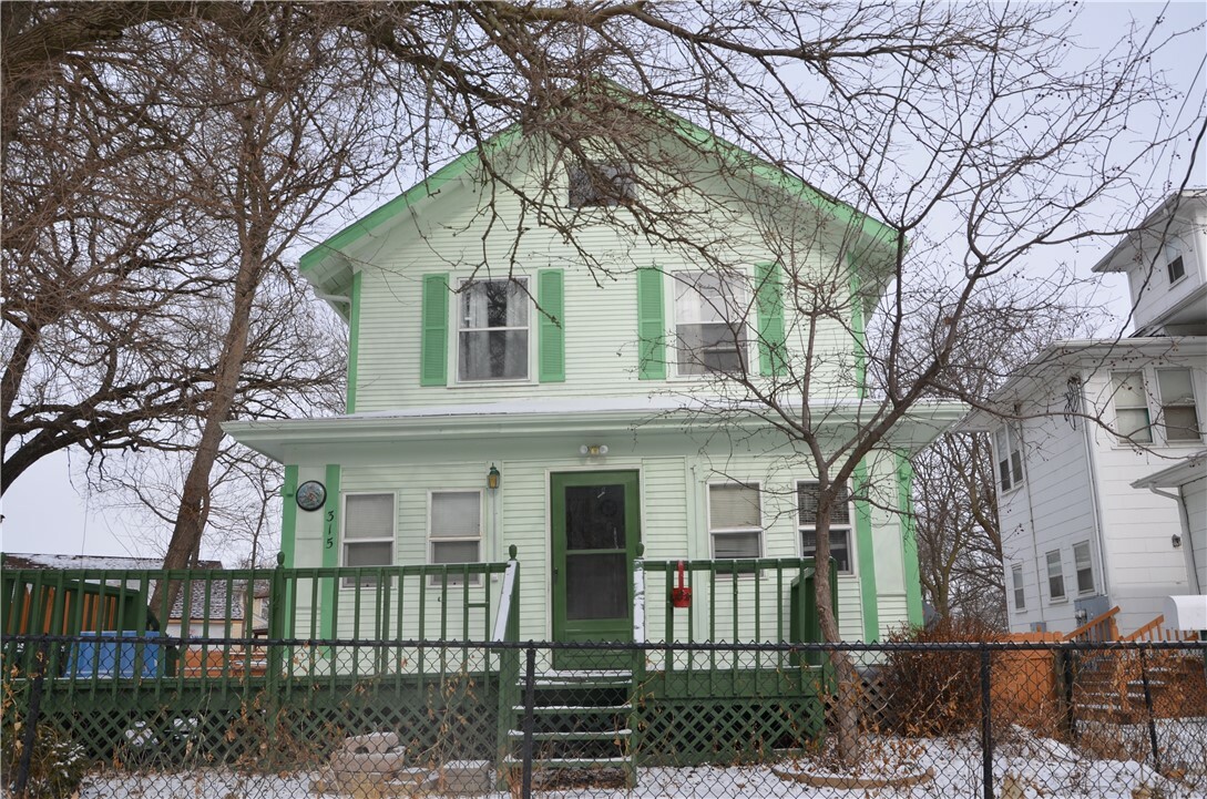 Property Photo:  315 Franklin Avenue  IA 50314 