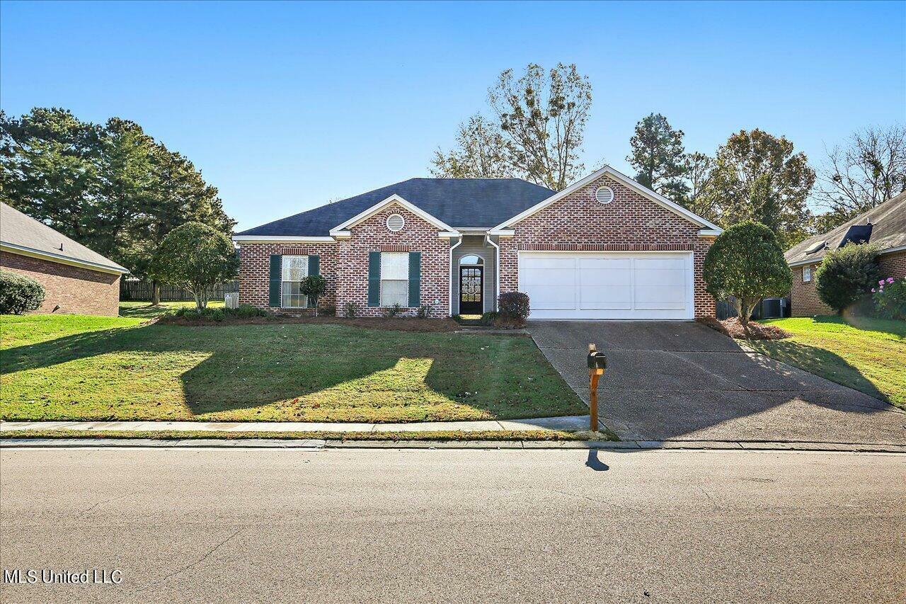 Property Photo:  243 N Ridge Drive  MS 39110 