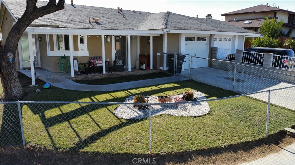 Property Photo:  405 W 12th Street  CA 92570 