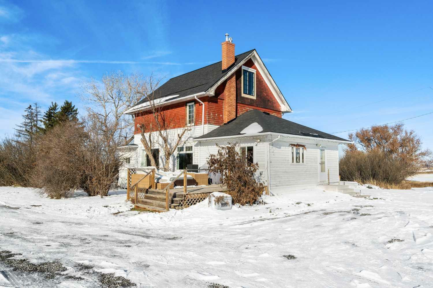 Property Photo:  370252 Highway 547  AB T0L 0A0 
